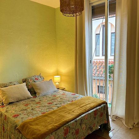 Central Market Apartment Καλέλα Εξωτερικό φωτογραφία