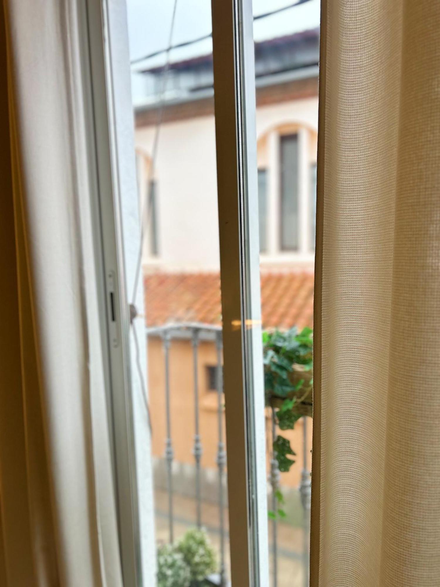 Central Market Apartment Καλέλα Εξωτερικό φωτογραφία