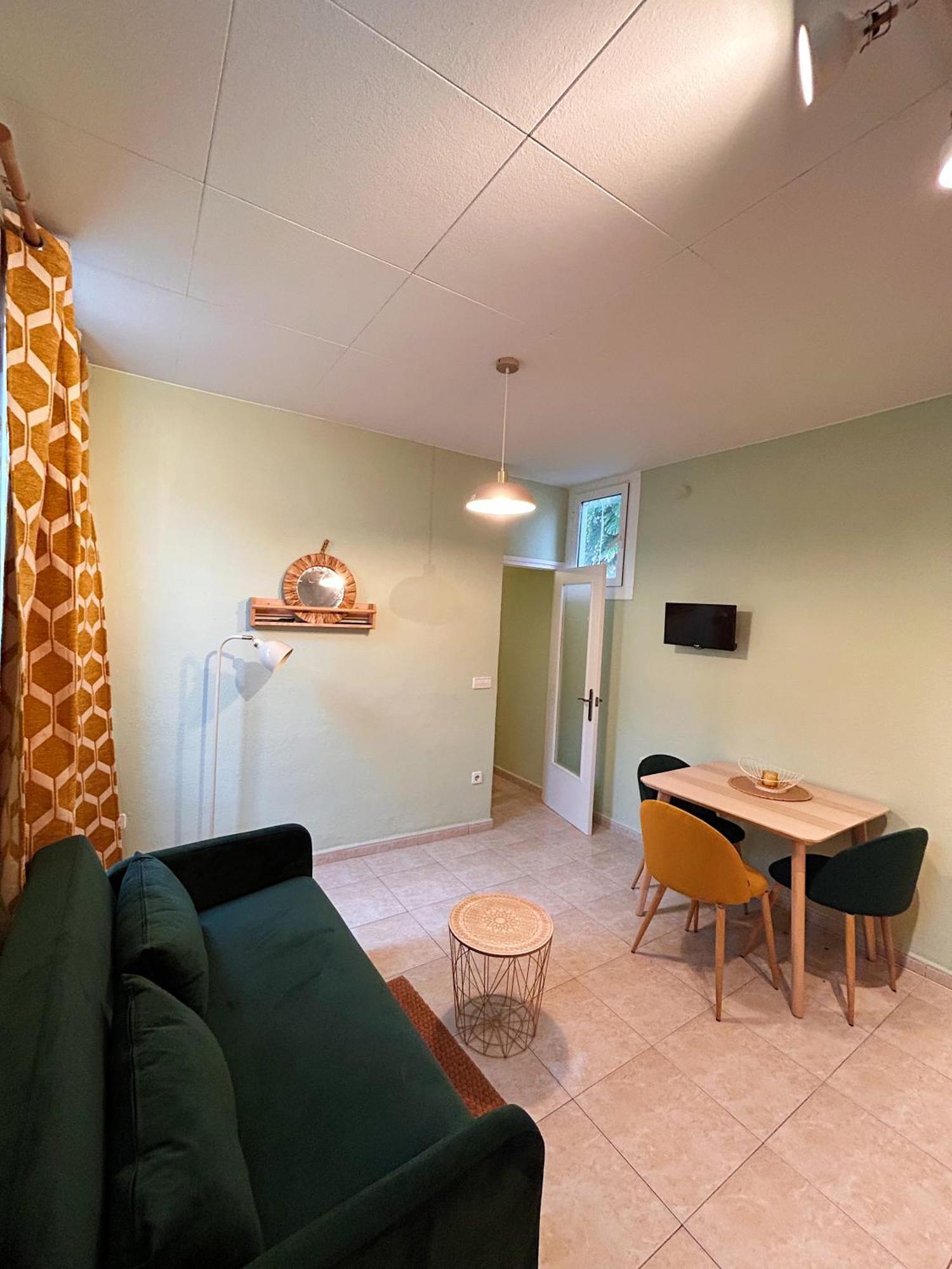 Central Market Apartment Καλέλα Εξωτερικό φωτογραφία