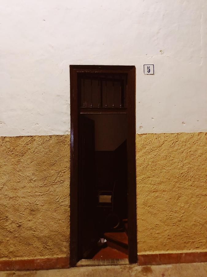 Central Market Apartment Καλέλα Εξωτερικό φωτογραφία